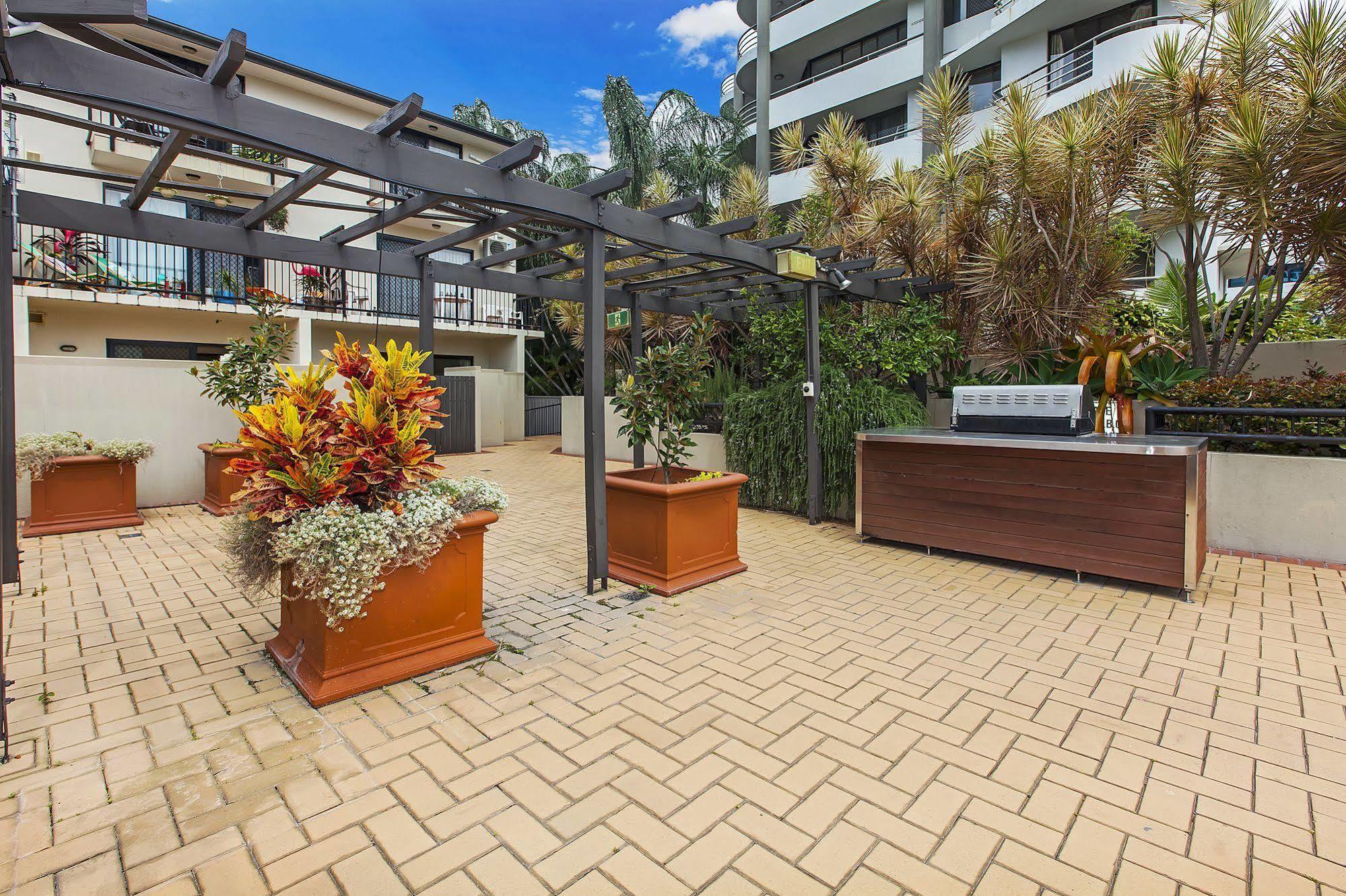 Spring Hill Central Apartments Brisbane Exterior photo